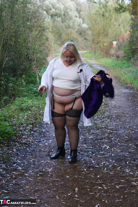 TAC Amateurs invite you to explore free photos featuring Lexie Cummings xxx gallery 274575