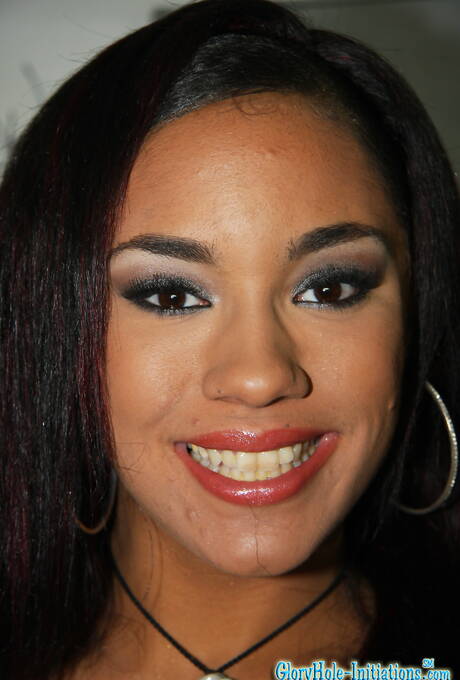 Gloryhole Initiations offers a free xxx photo gallery with Alicia Tease in xxx sex scene